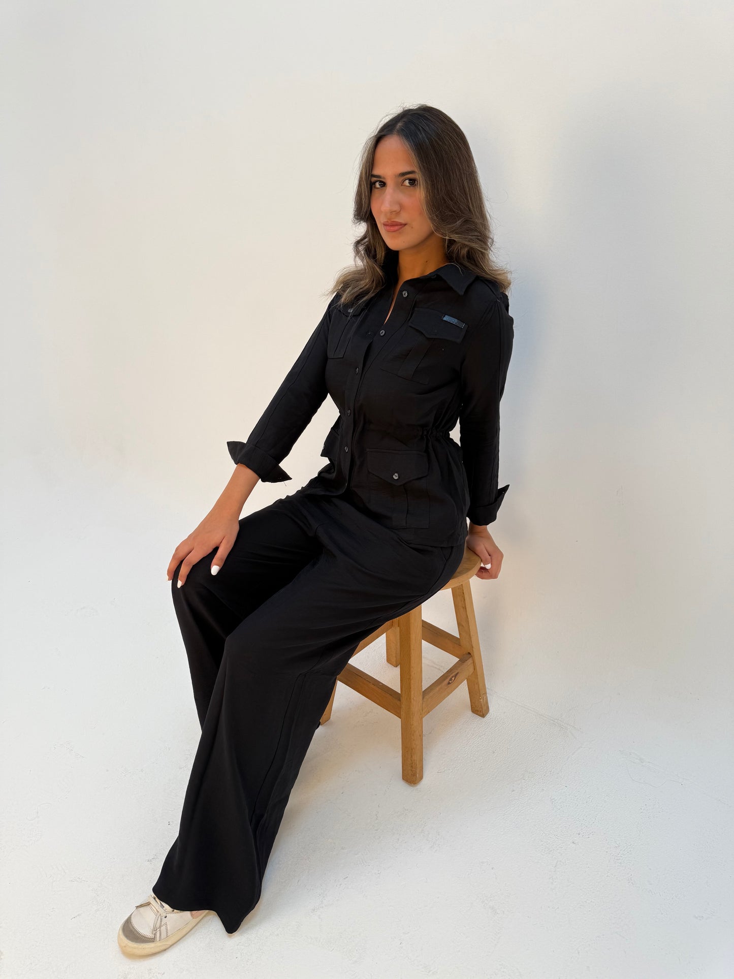 Black Linen Grace
