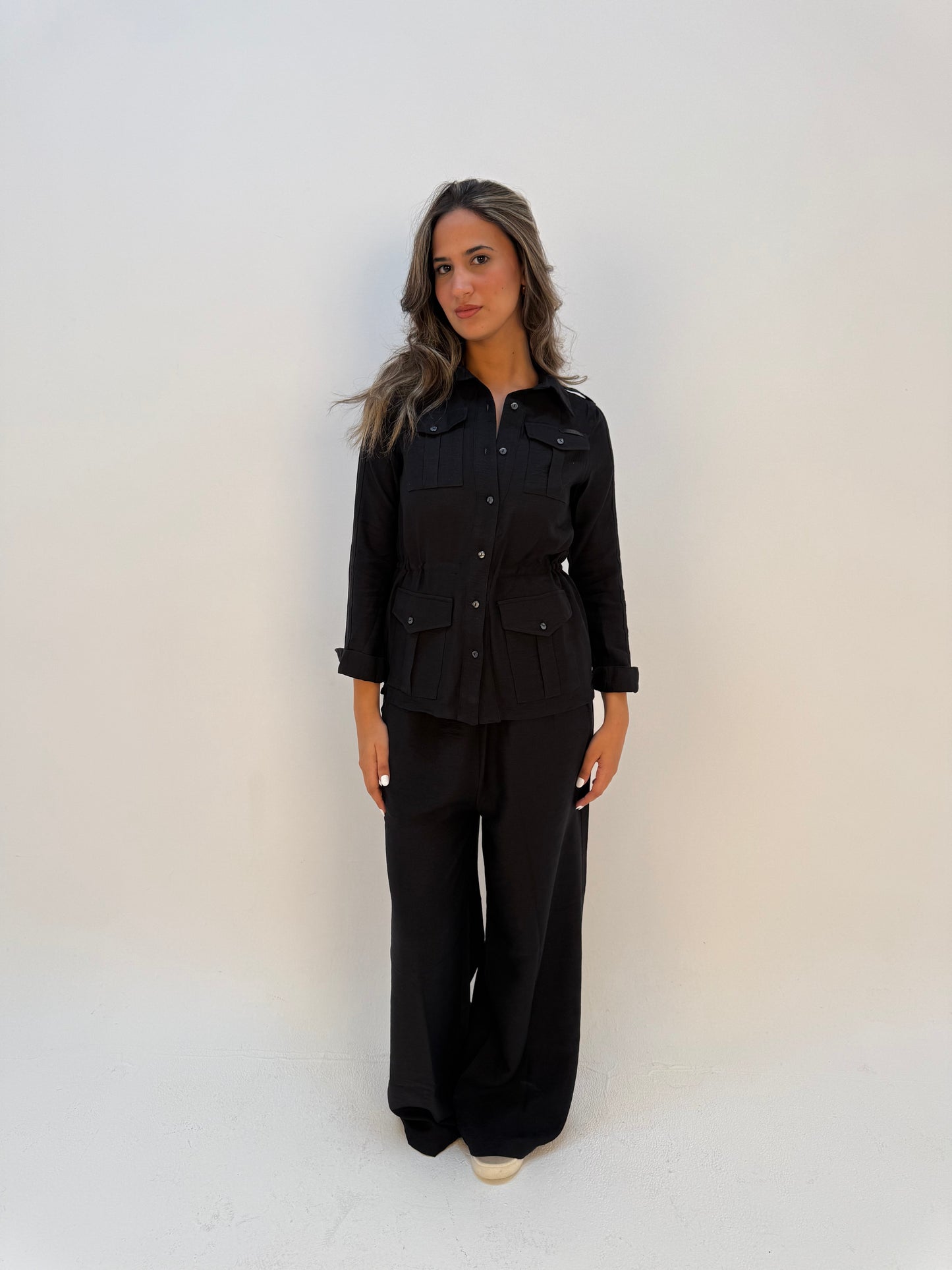 Black Linen Grace