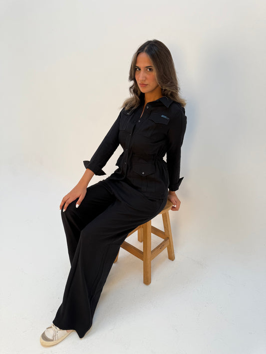 Black Linen Grace