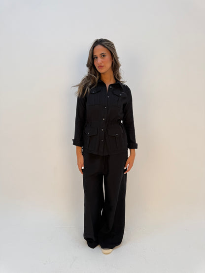Black Linen Grace