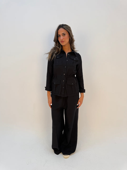 Black Linen Grace